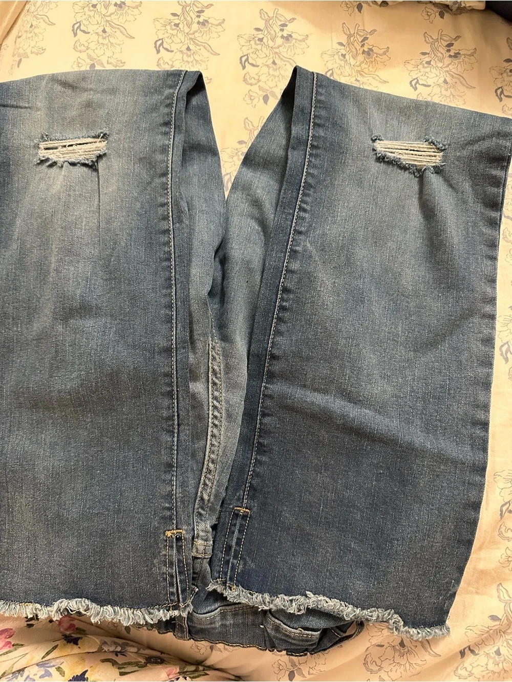 New Children’s raw Hem Dark Blue Denim Jeans smoke free home